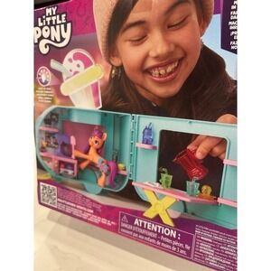 My Little Pony Sunny Starscout Smoothie Truck Playset 17 Pieces Hasbro